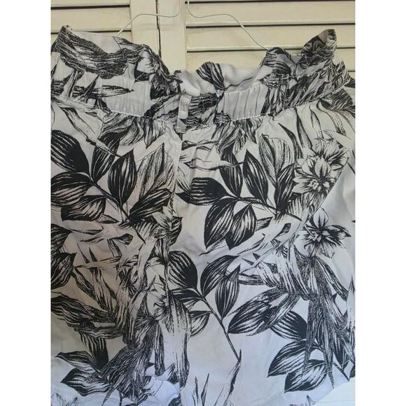 C&C California Women’s Casual Shorts - Soft Lightweight Fabric - Picture 10 of 11